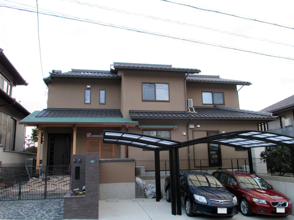 ゆったり快適に過ごせる、一・二階分離の二世帯住宅。