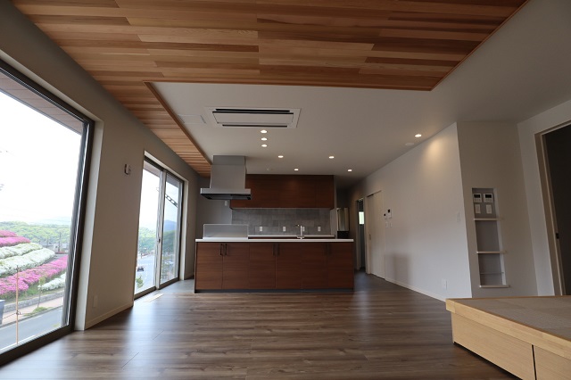 テクノ＆高気密高断熱の二世帯住宅　～親世帯編～