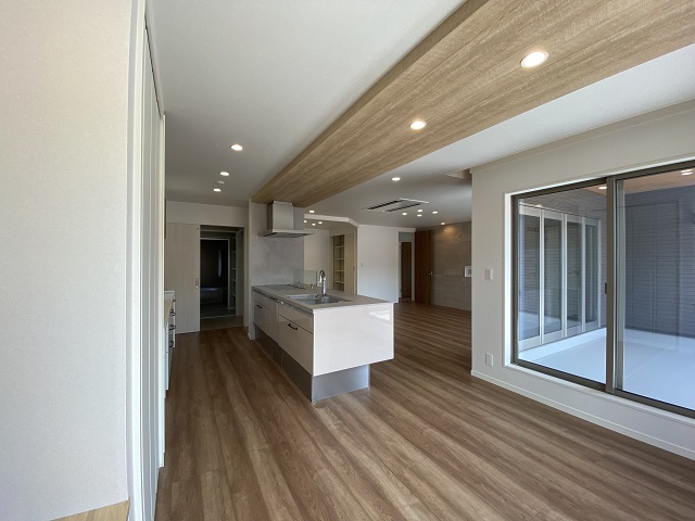 テクノ＆高気密高断熱の二世帯住宅　～子世帯編～